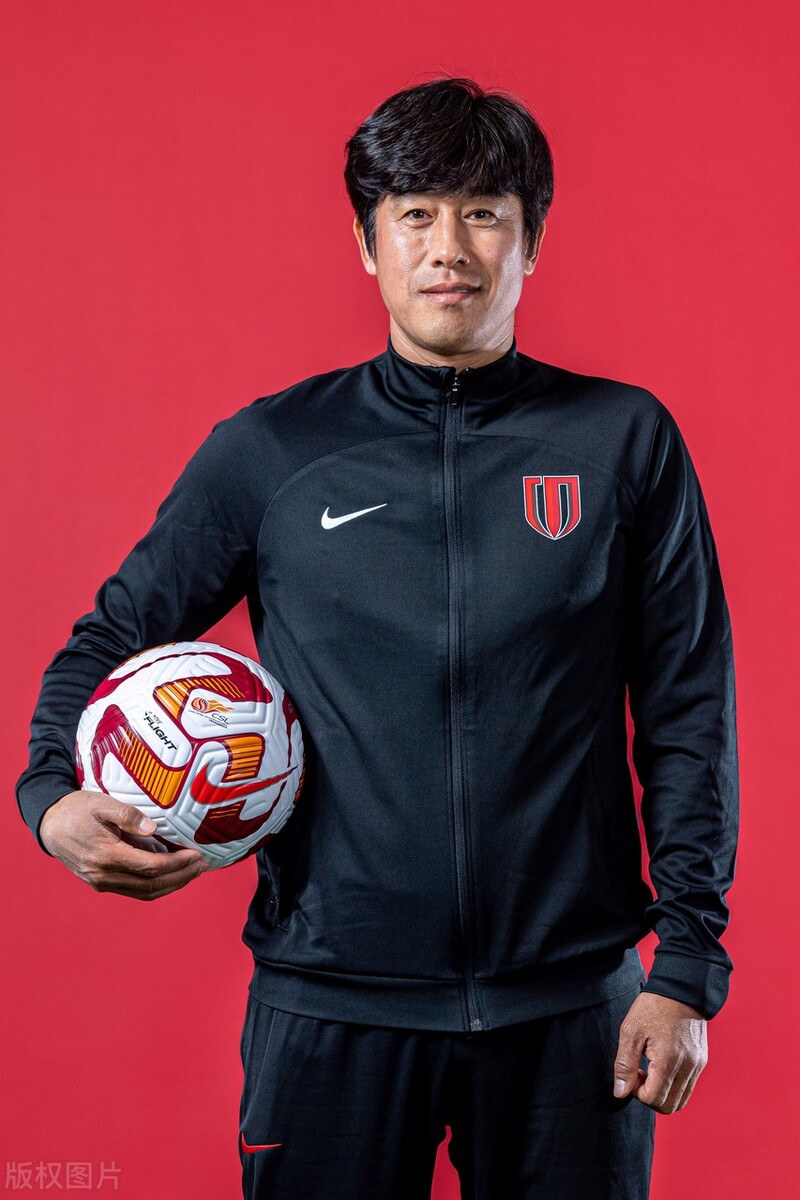 成都蓉城艾克森图片,成都蓉城写真