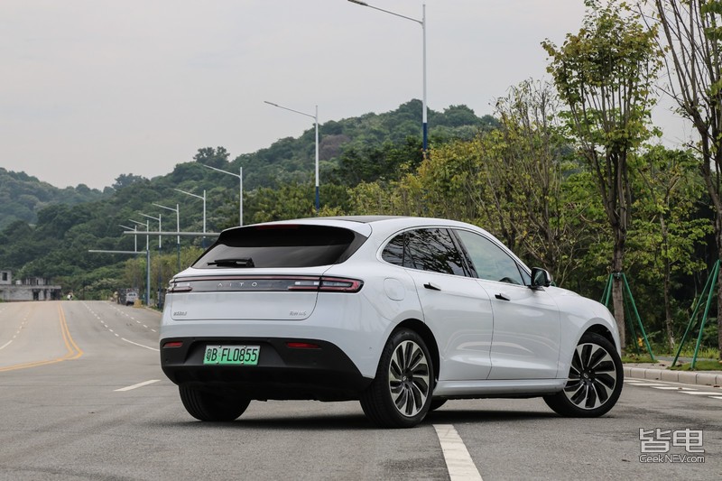 顶着华为光环实力几何打榜测试问界M5四驱性能版