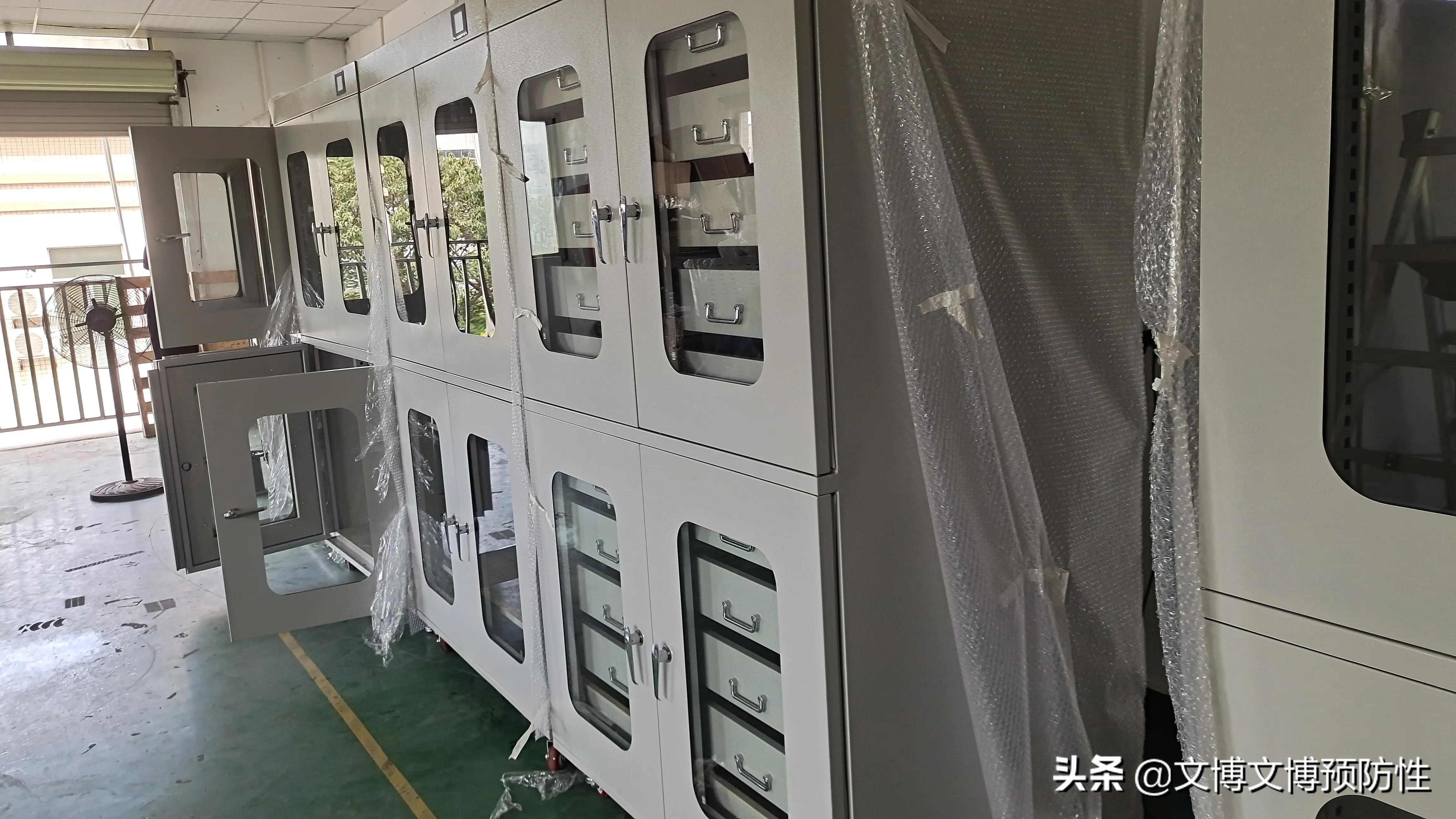 电子元器件库房防潮柜摆放,半导体防潮柜资料