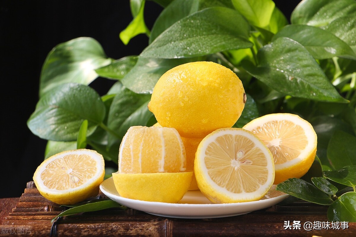 喝什么牛奶可以美白又不会变胖,美白有效方法吃的或喝的