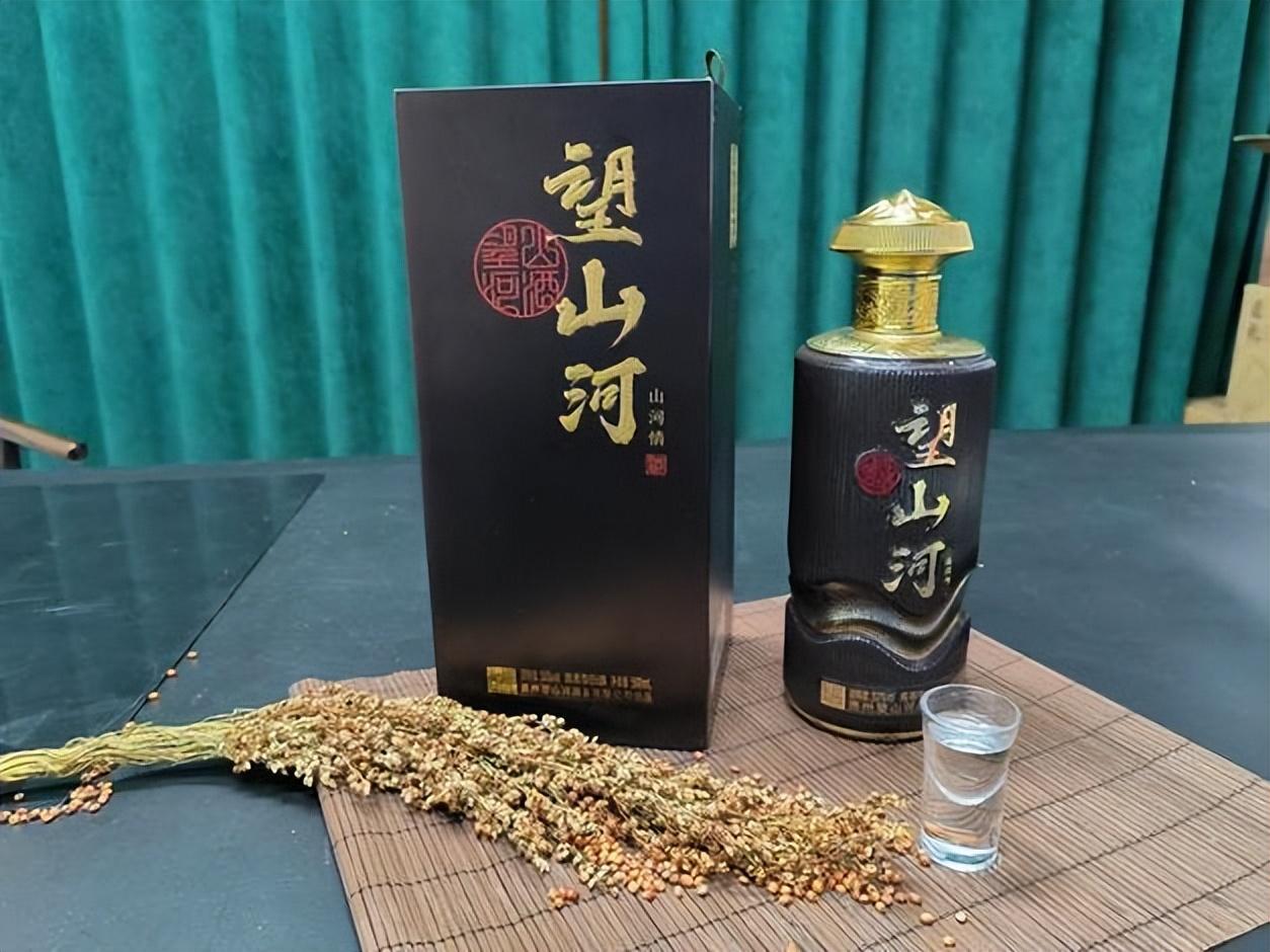 无论去谁家喝酒，这3件事切记不要做，不然再好的感情也会破裂