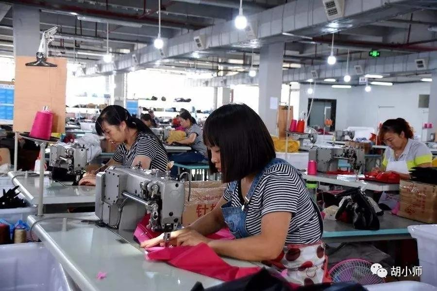 胡小师：创业的第一桶金从何而来？