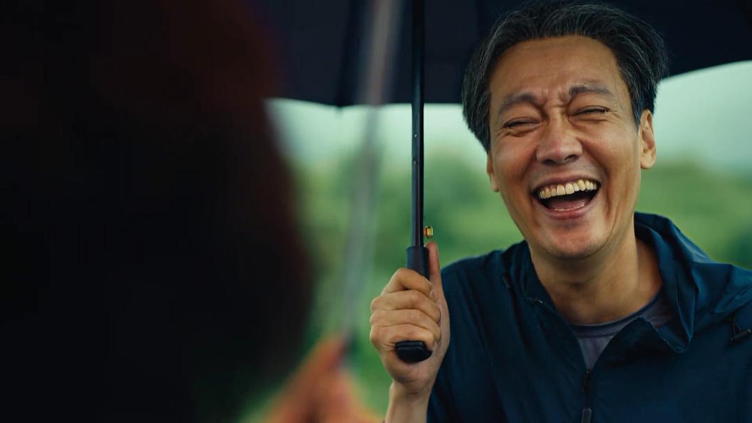 给2022年“进步最大的十位男演员”排个名：靳东第十，王骁第二