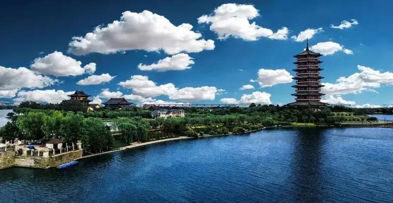 青岛比较实惠的购物街,青岛最全的购物广场