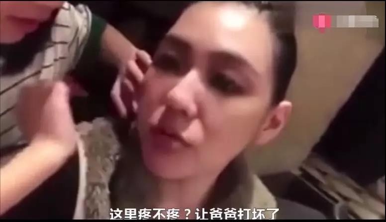 小s在大s面前曝年龄 (小s被大s失败的婚姻所影响)