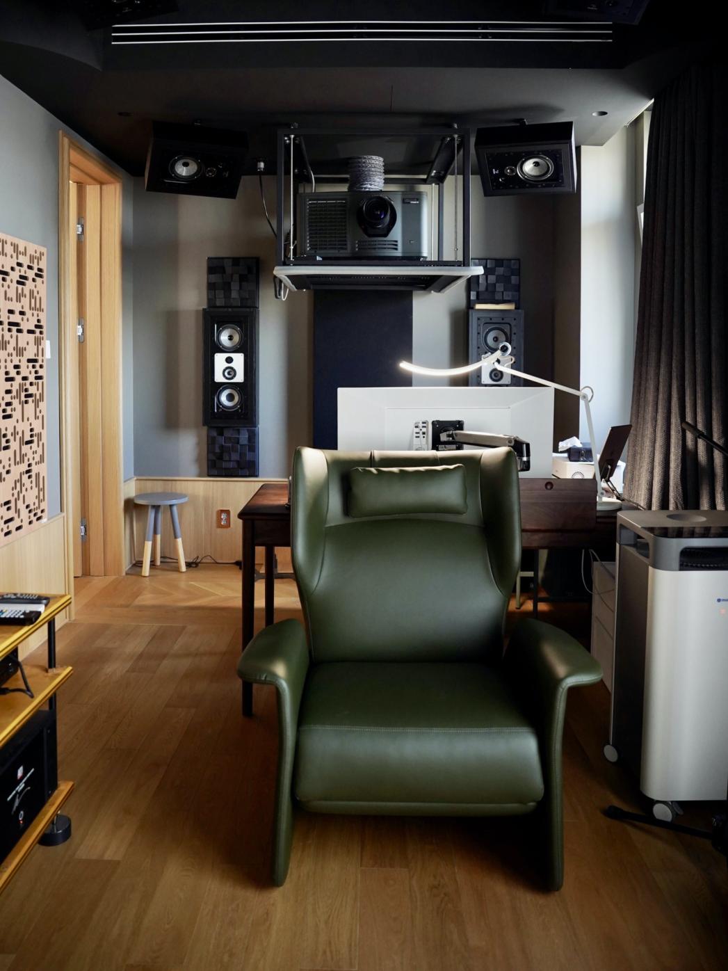 北京夫妻花光积蓄把225㎡改成一居:不要孩子、折腾房子,好任性