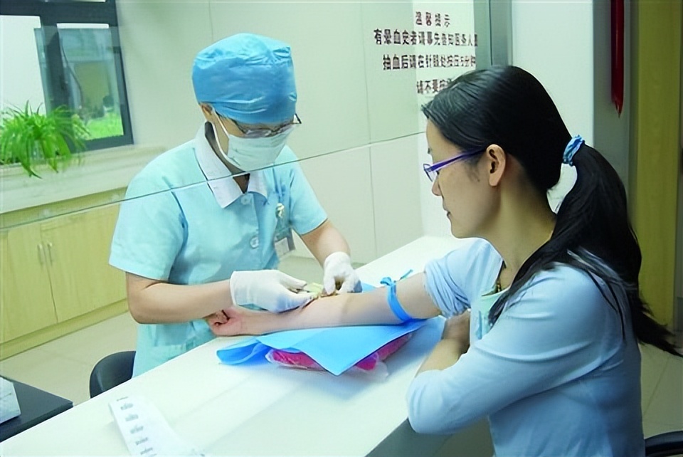 血常规检查各种比例指标下降,血常规四个指标升高需要注意什么