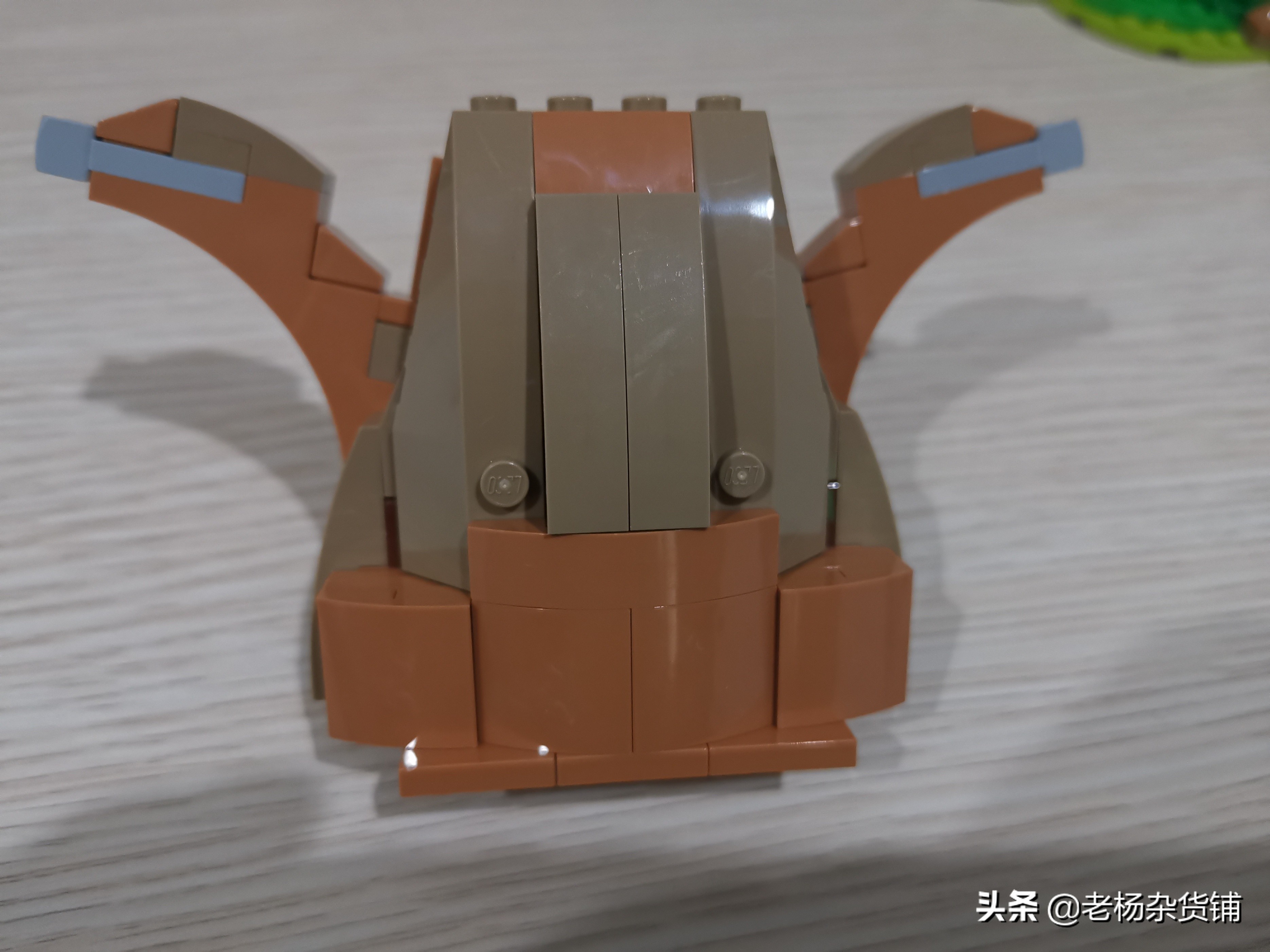 LEGOIEDAS系列21326超萌超好玩的小熊维尼树屋开箱评测