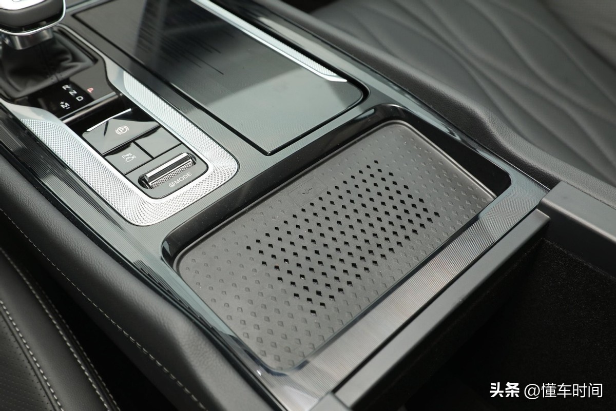 了解一下最新款的红旗h5,2.0th5红旗