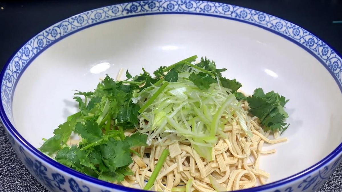 多地现新冠二阳症状有哪些,二阳抵抗力越好新冠症状越严重吗