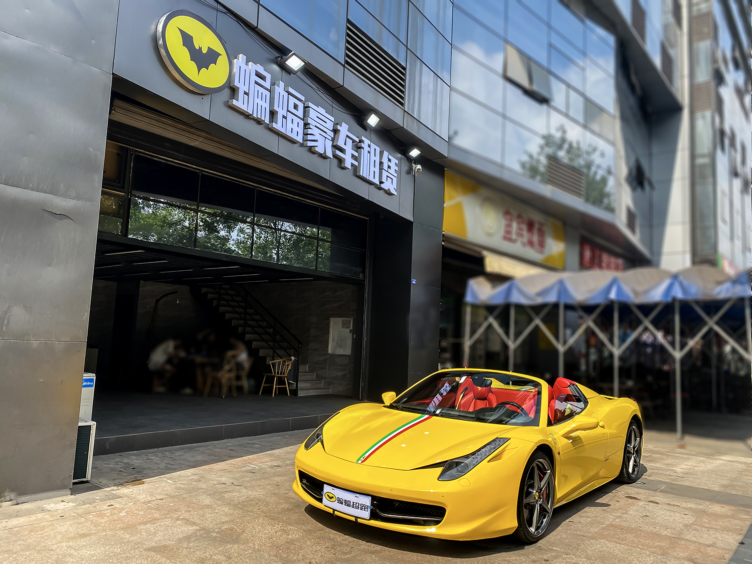 旅游哪里可以租跑车的,国内旅游租跑车