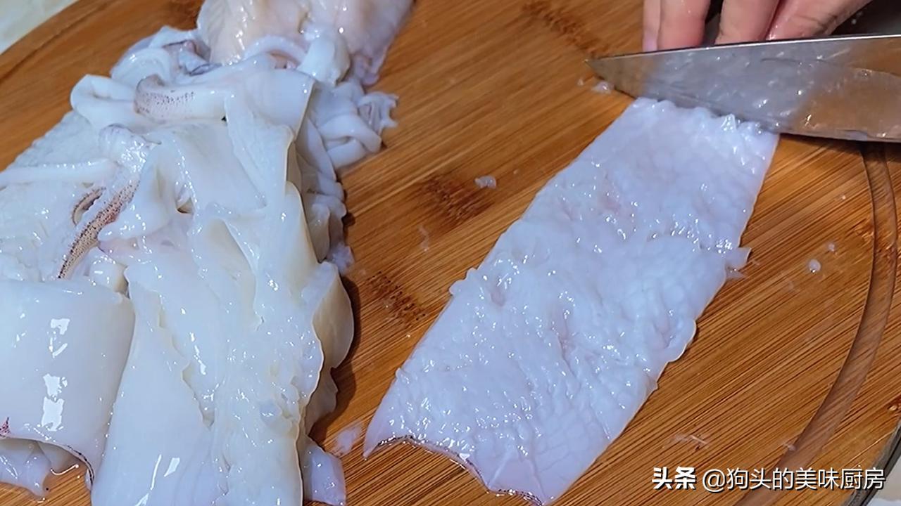 教你鱿鱼的海边做法不清蒸不白灼,鱿鱼最好吃的做法教程