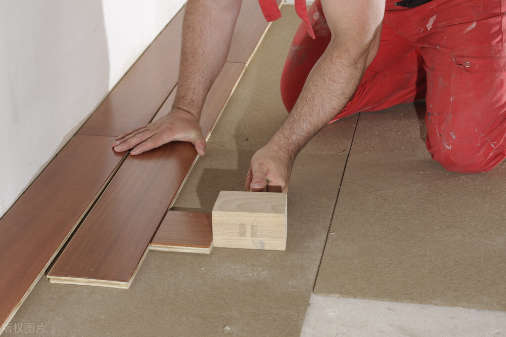 复合木地板好还是多层实木地板好,复合木地板和多层实木地板哪个好