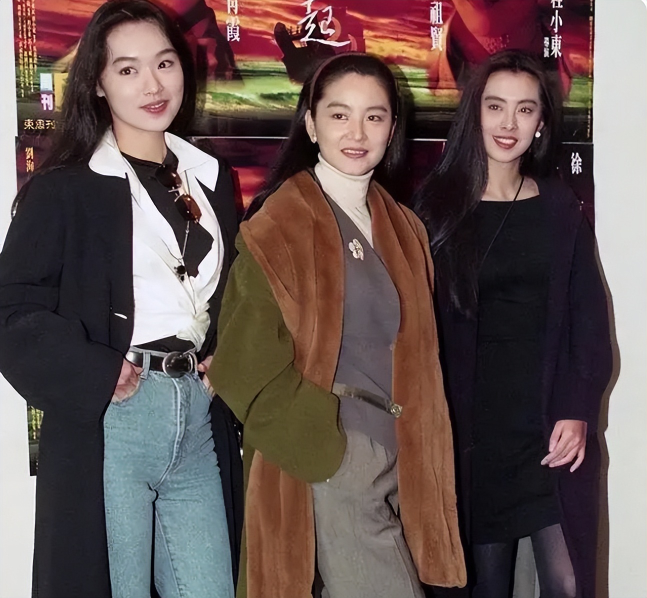 假装高贵、喜欢炫富、爱傍富豪，这些台湾女星活该没有好下场