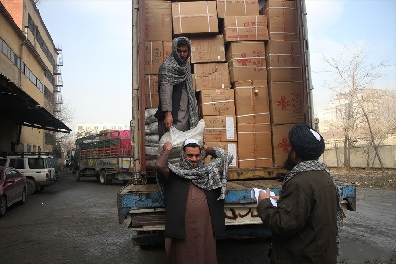 阿富汗塔利班开采石油,阿富汗增产石油