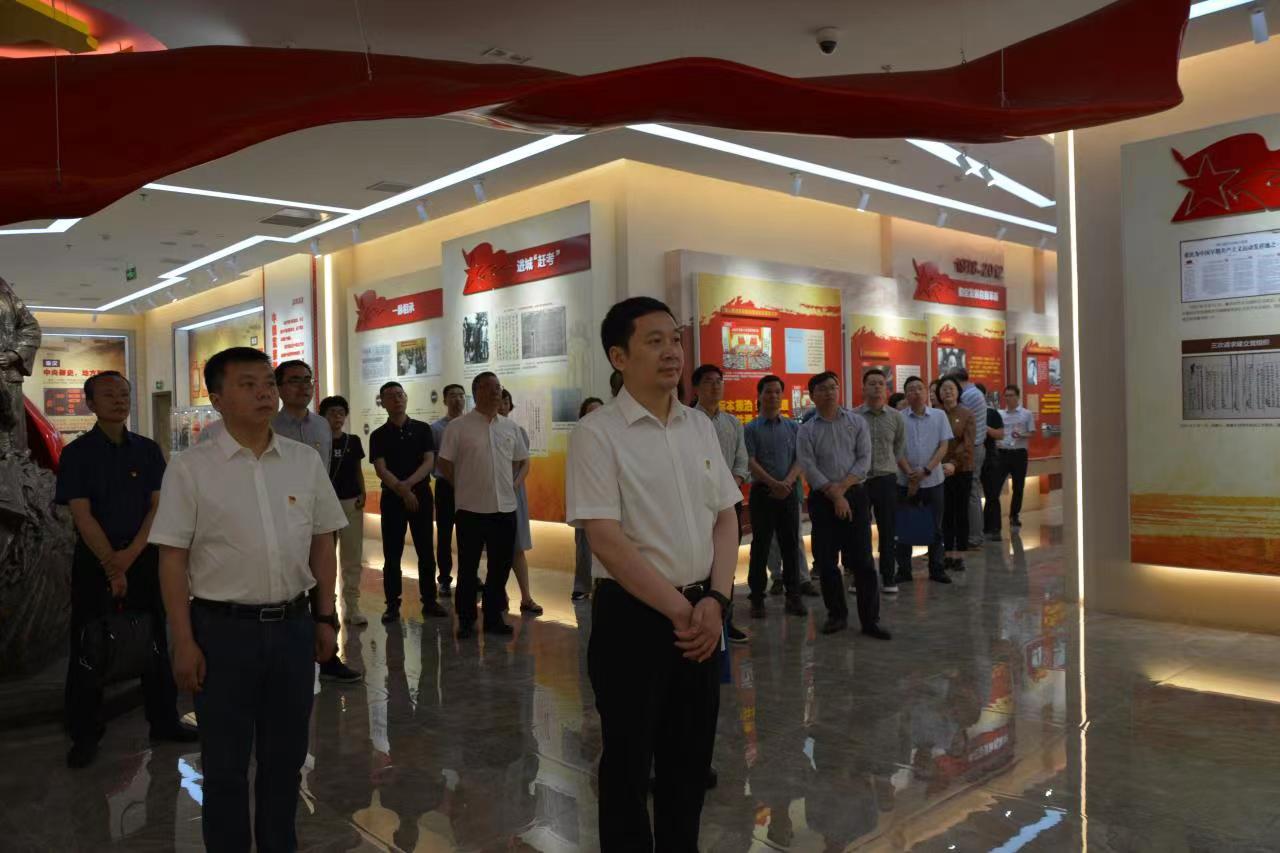 以学铸魂坚定理想信念主题活动,以学铸魂见行动主题党日活动