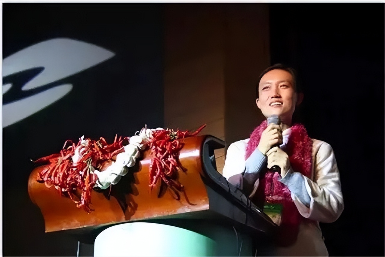 农村女博士靠种地年收入800万,清华女博士种地十一年收入八百万