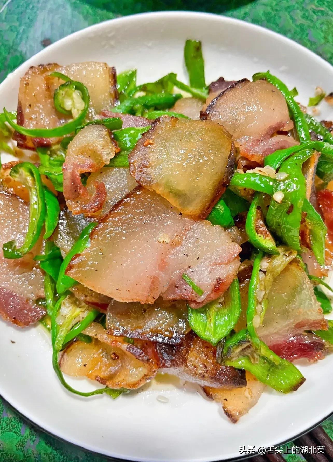 富婆几个亿送房送车倒追我，终于被感动了，30岁规划养老田园生活