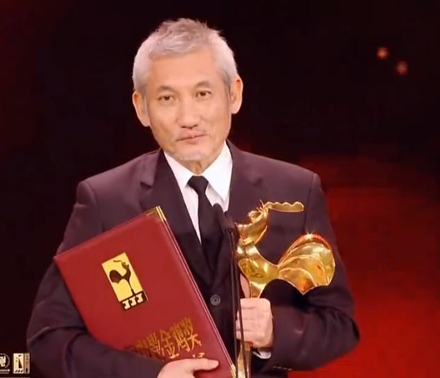 吴京黄渤成龙颁奖晚会,黄渤沈腾忘词完整版