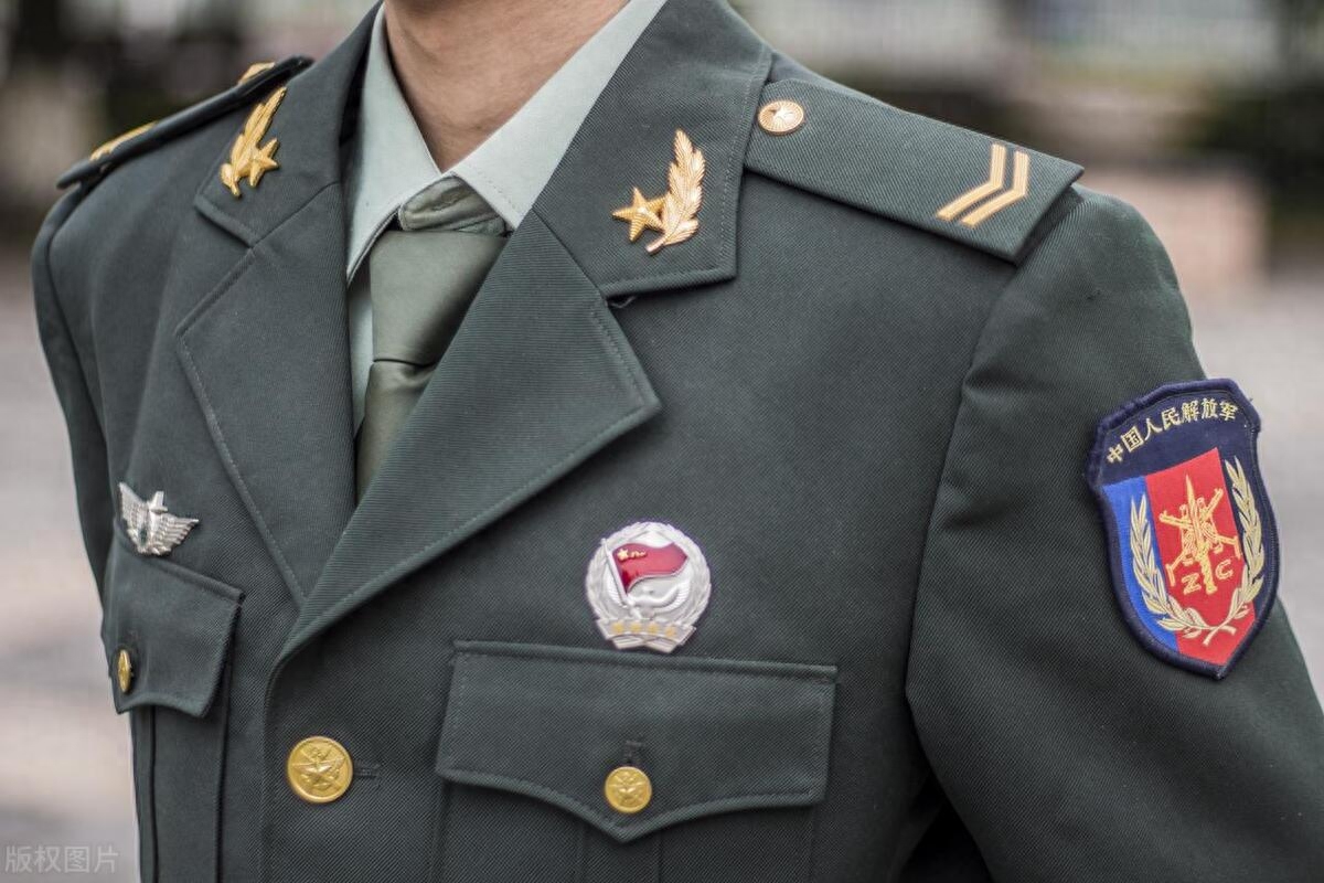 父母的兄弟坐过牢影响当兵政审吗,舅舅坐过牢外甥当兵有影响吗