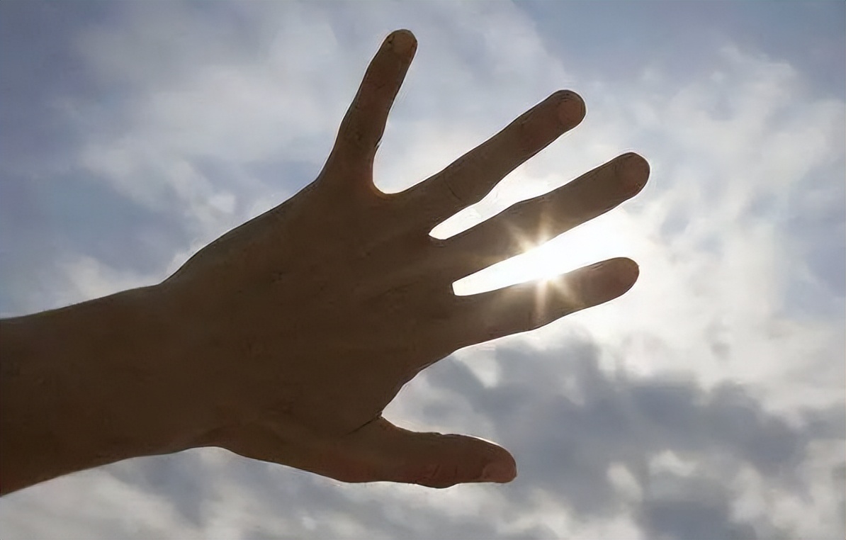 孩子游泳后发烧警惕腺病毒感染,四川多名儿童游泳后检测出腺病毒