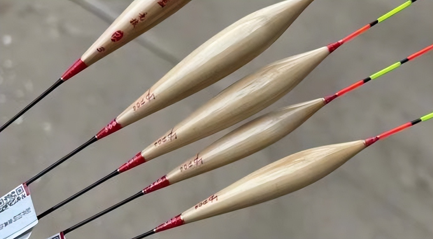 一百多元的浮漂,百元纳米浮漂和芦苇浮漂