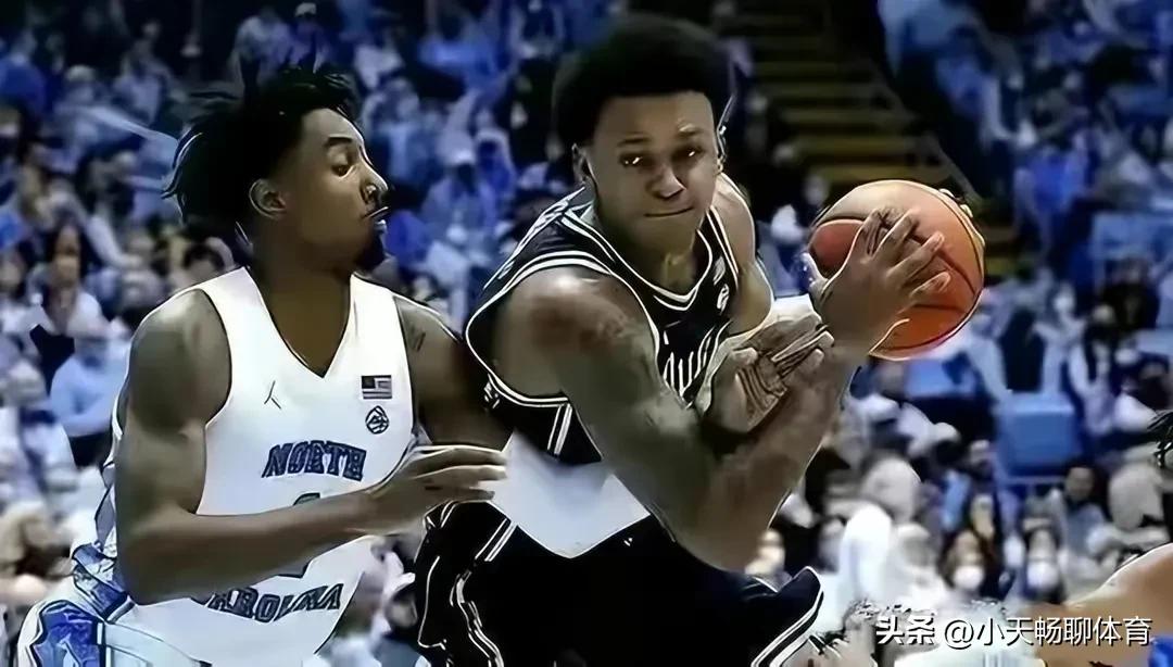 布克荣登总决赛,布克成为本季联盟第一名