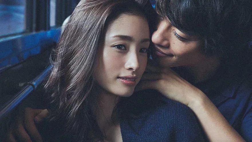 日系三线女星高清写真图,日本十大女神级女星面部特写