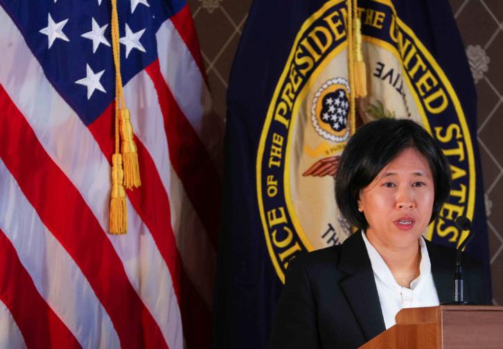 美贸易代表公开喊话：美国对华发动“新冷战”，将摧毁中国供应链