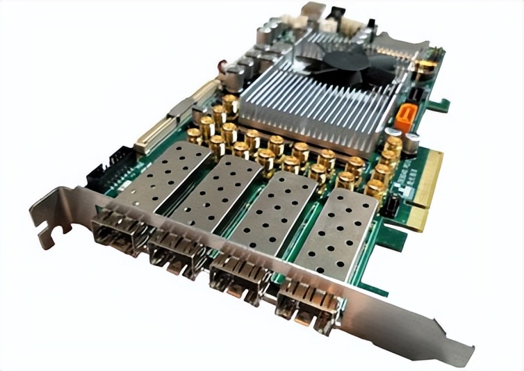 电脑主机都由哪些部分组成,电脑有哪些组成组件