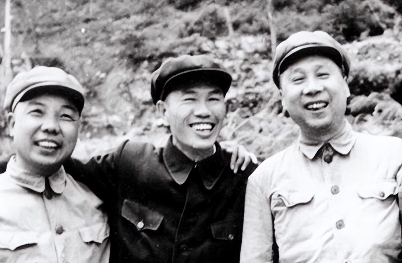 毛主席的132雪茄烟：每月提供15条到20条，毛主席逝世后不再生产