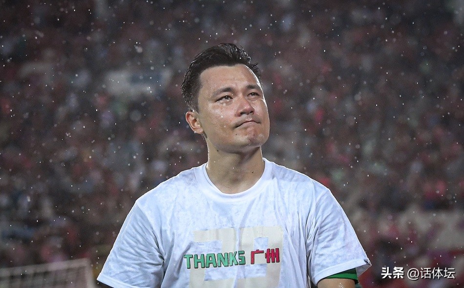 郜林退役采访,退役足坛点评中国篮球