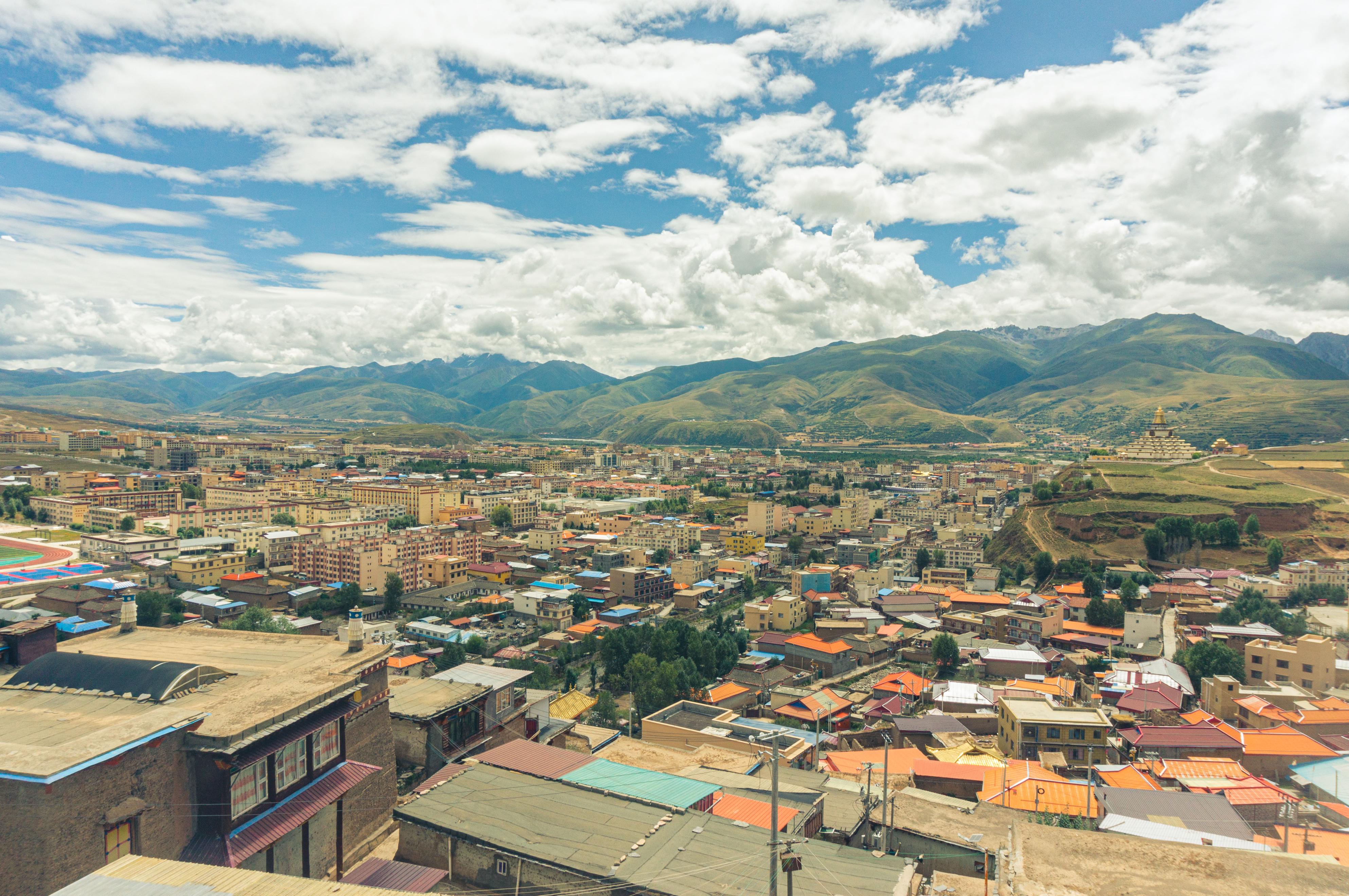 甘孜有些什么地名,甘孜著名县城