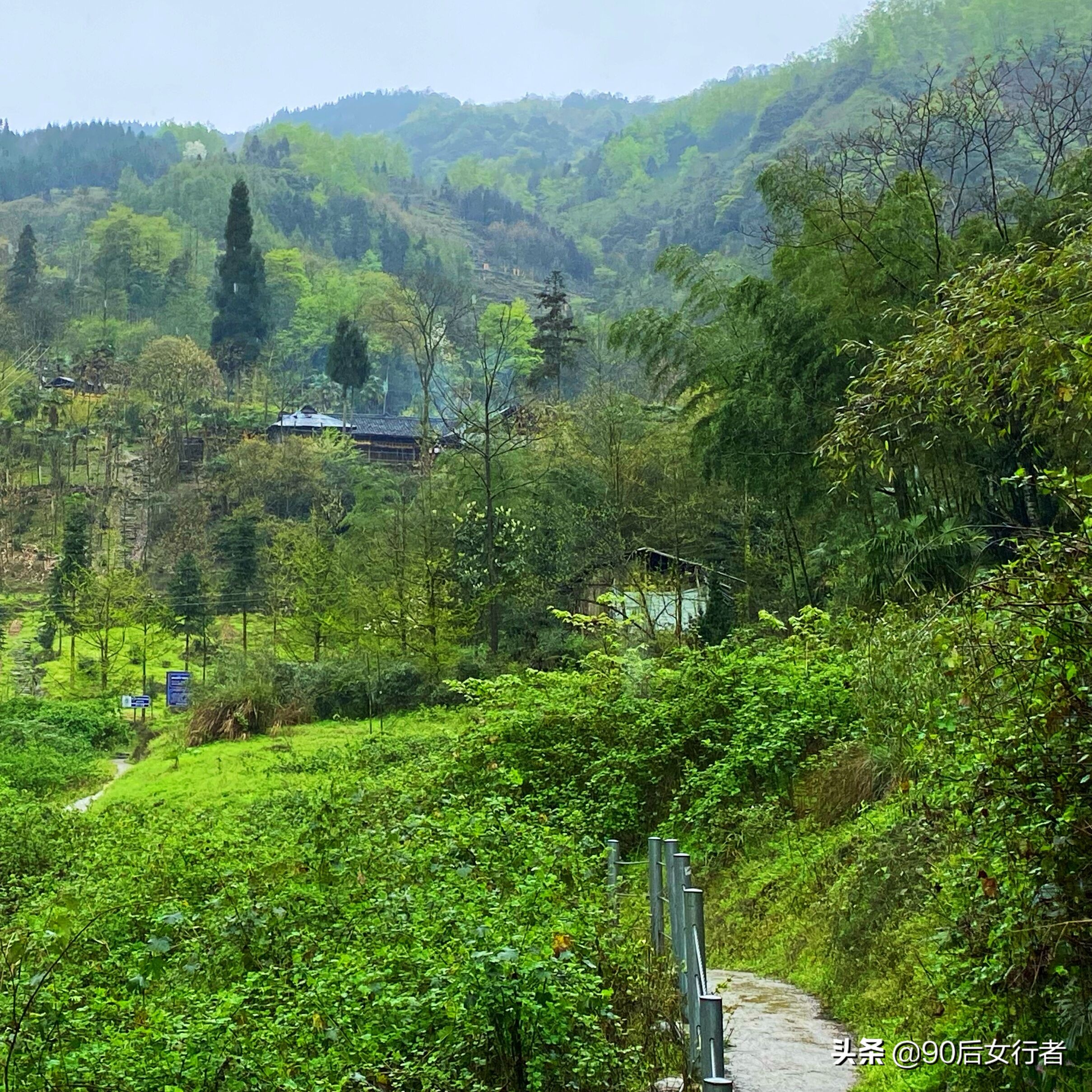 雨天徒步十里长山凹,走进大自然翻山越岭户外徒步