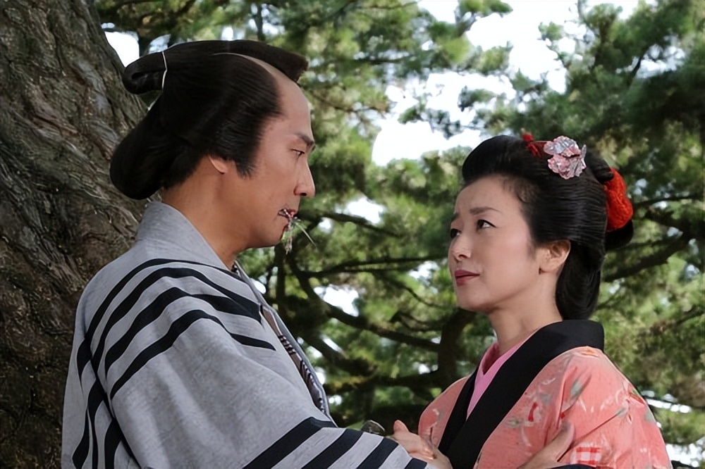 日本奇葩陋习“夜爬”：为繁衍后代不择手段，却因一个男人而废止