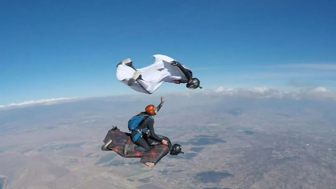 富家女不顾反对玩极限运动，24岁命丧天门山，遗书表明她早知结果