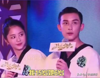 胡歌为礼仪小姐姐化解尴尬娱乐,胡歌帮礼仪小姐解围对比