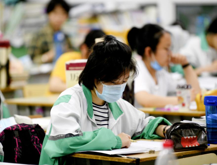 这4类大学一毕业就是铁饭碗,毕业后报哪些专业属于铁饭碗