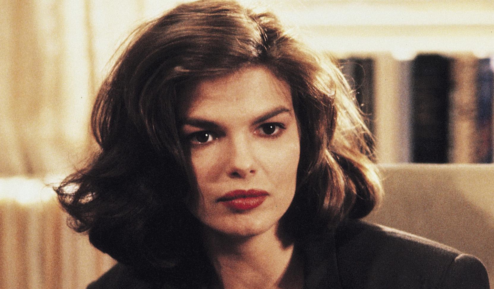 莎朗斯通六部电影,十部惊艳大片莎朗斯通