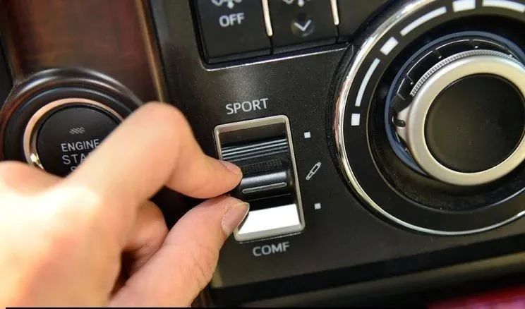 普拉多4.0与2.7驾驶感受,17年普拉多3.5vx真实驾驶感受