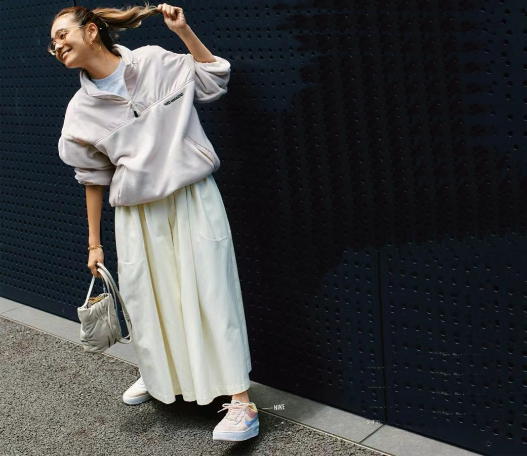 既便宜又好看舒服的秋季运动鞋,秋冬流行什么颜色的运动鞋