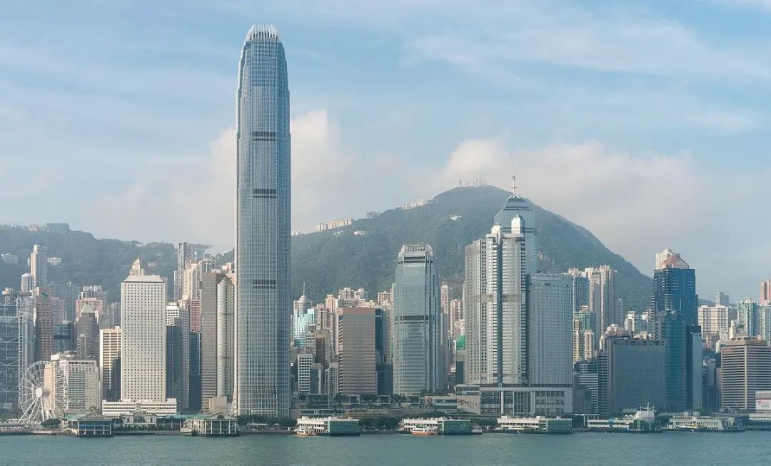 恒基集团的董事长李兆基什么星座,香港李兆基恒基兆业董事长访谈