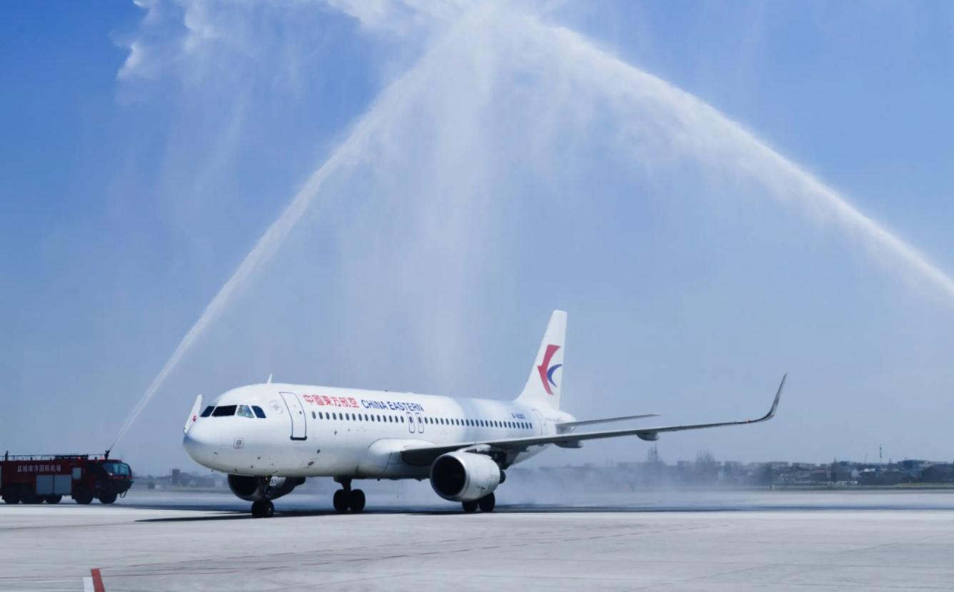 为什么飞机失事前都是垂直降落,飞机失事是如何坠落的