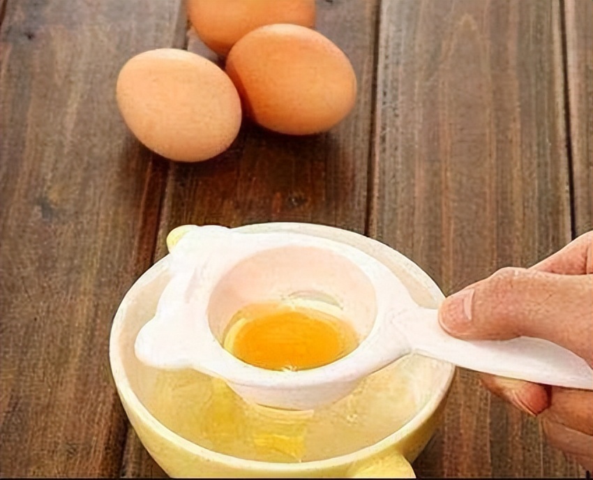 鼻子两侧的螨虫可以挤吗,鼻子上痒是因为鼻子里面有螨虫吗