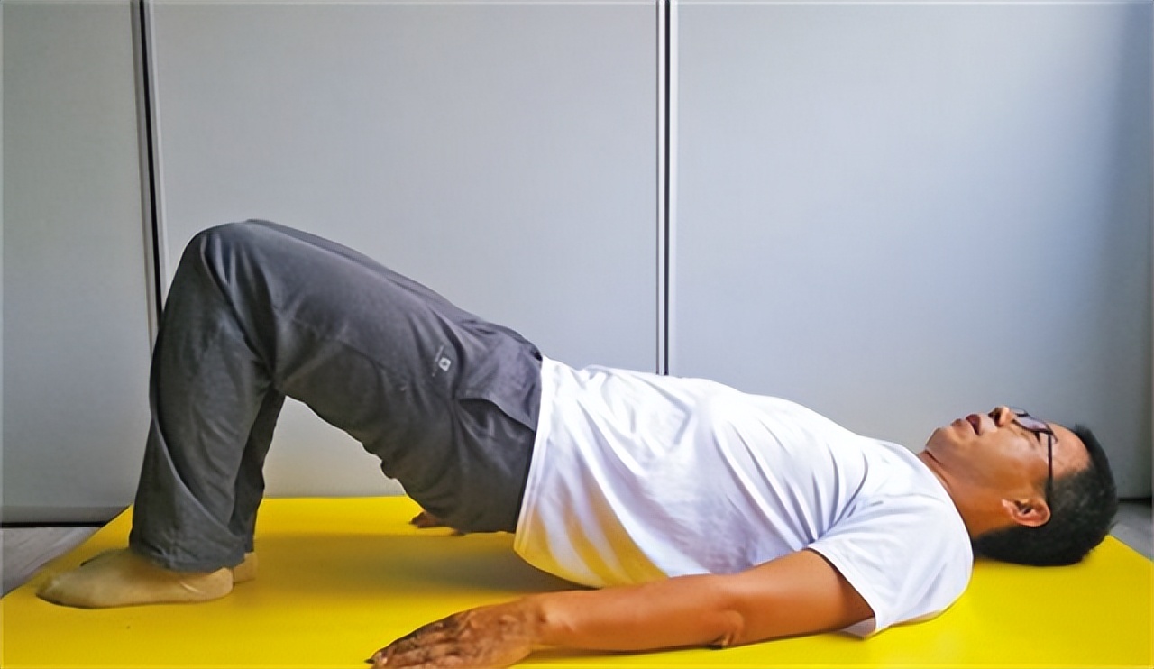 总感觉大便拉不干净，这是怎么回事？医生提醒：留意这3种病