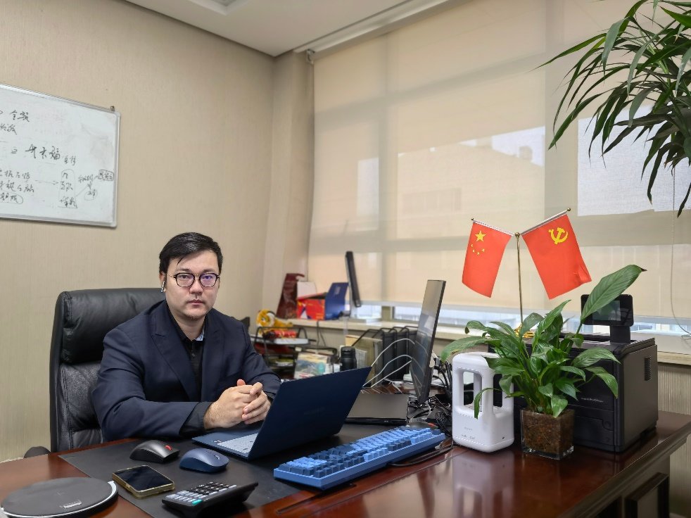 杩藉厜鎹曢,鎹曢杩藉厜