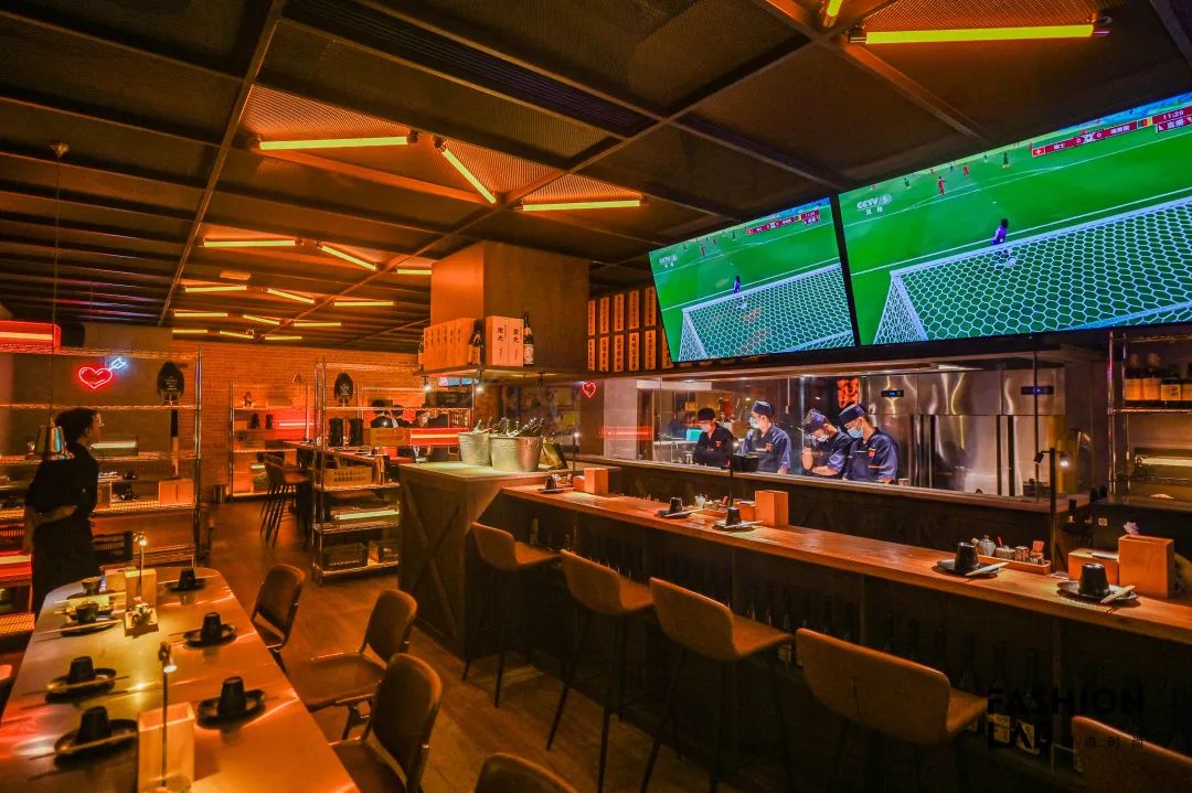 武汉球迷现场看球,武汉球迷看球