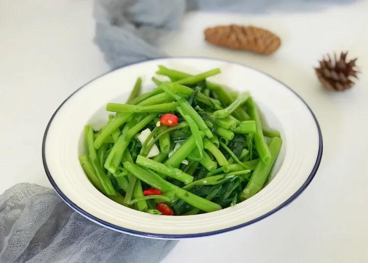 4种绿叶菜是补钙第一名,这5种绿叶菜比牛奶含钙量还高