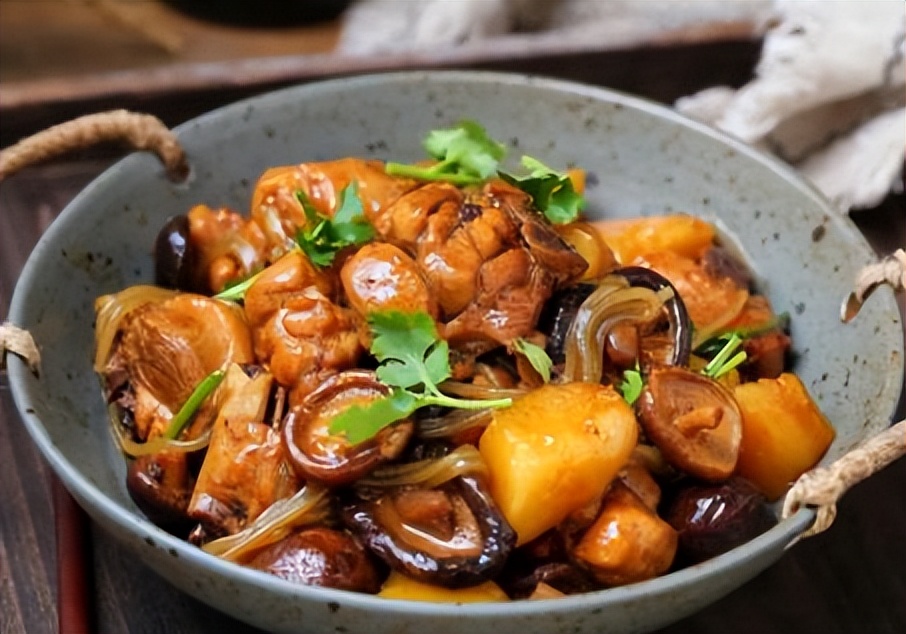 只要炖鸡肉，牢记这3步，鸡肉不腥不柴，入味好吃，很多人不知道