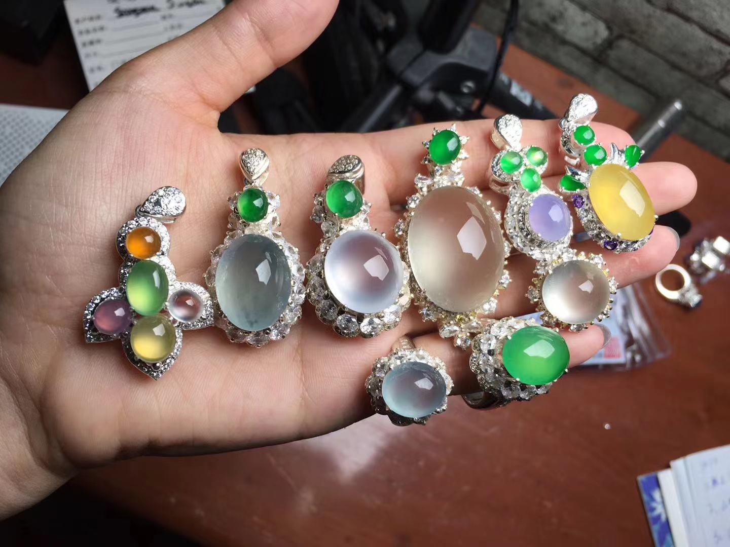 翡翠行业水有多深你知道吗,翡翠行业必须知道什么